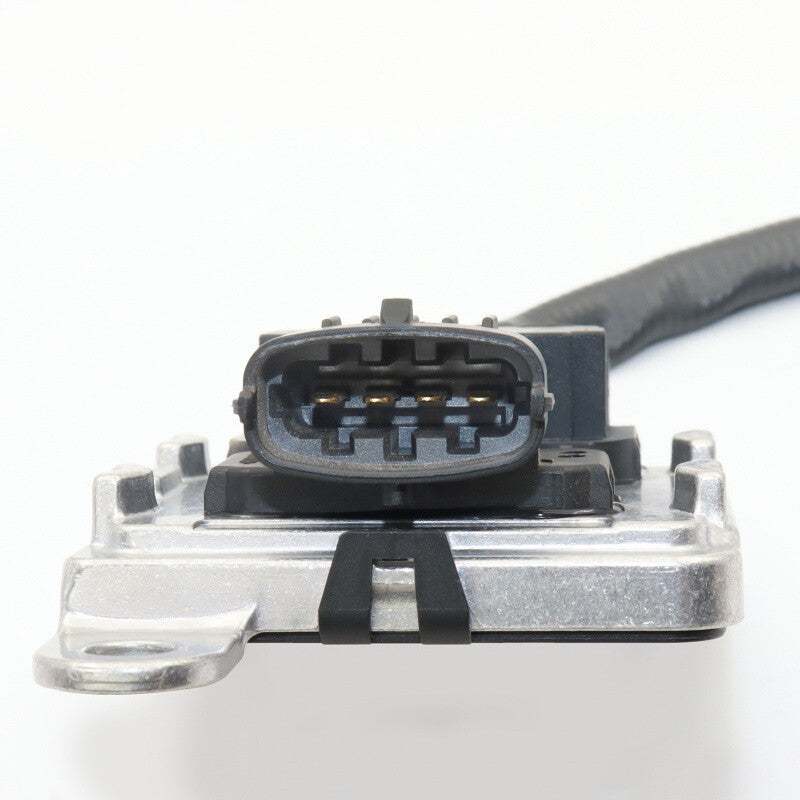 NOX sensors are compatible with DEUTZ 04214582 5WK97422 5WK9 7422 F835970020021 A2C99512900-01