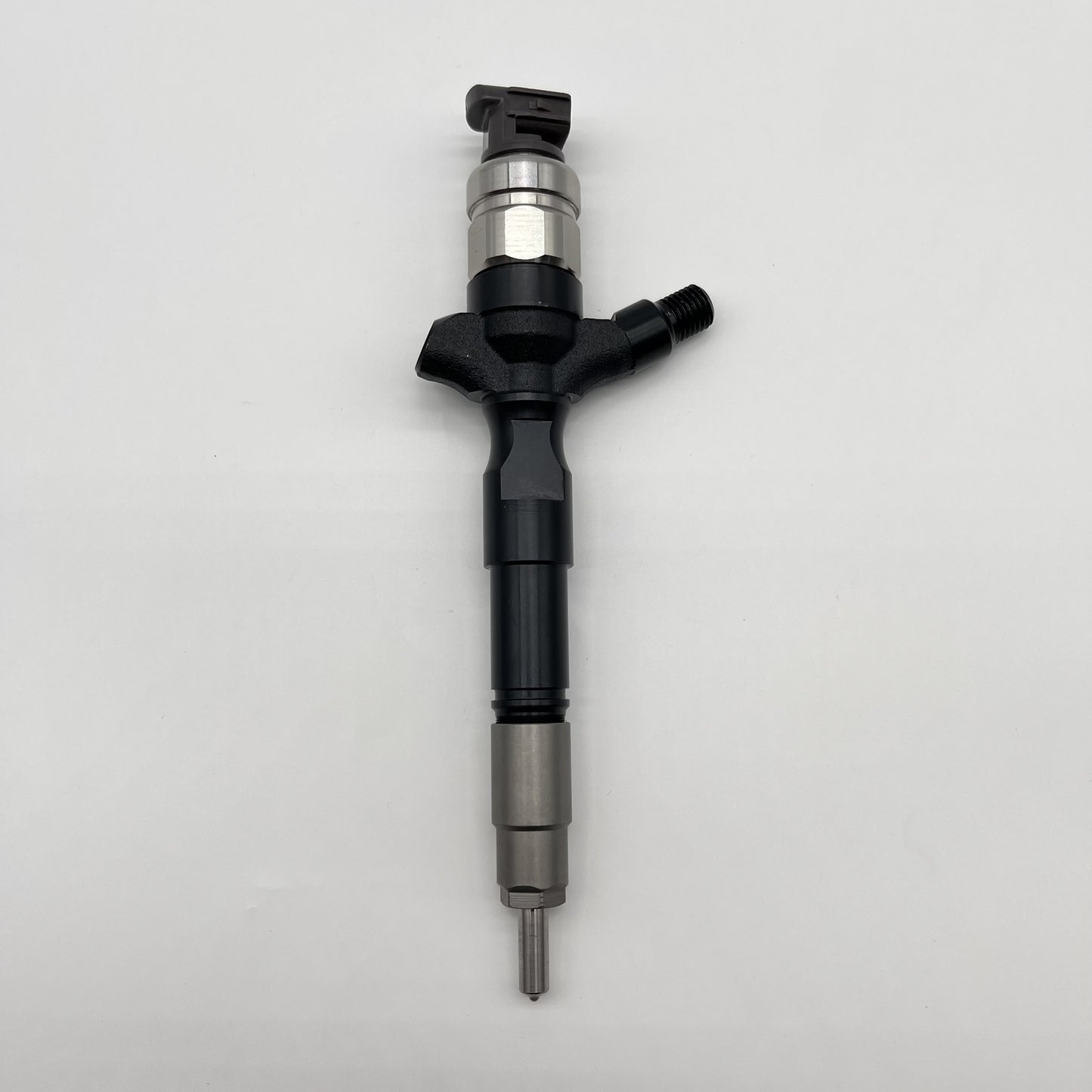 Diesel Engine Injector 095000-6710 23670-30120 for TOYOTA HIACE 3.0L D4D
