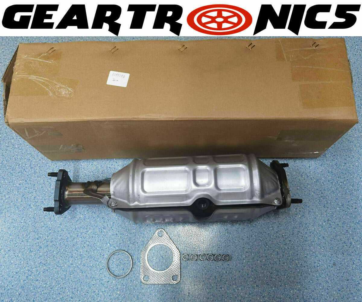 Cat with Up Downstream O2 Sensor For 03-07 for Honda Accord 2.4L