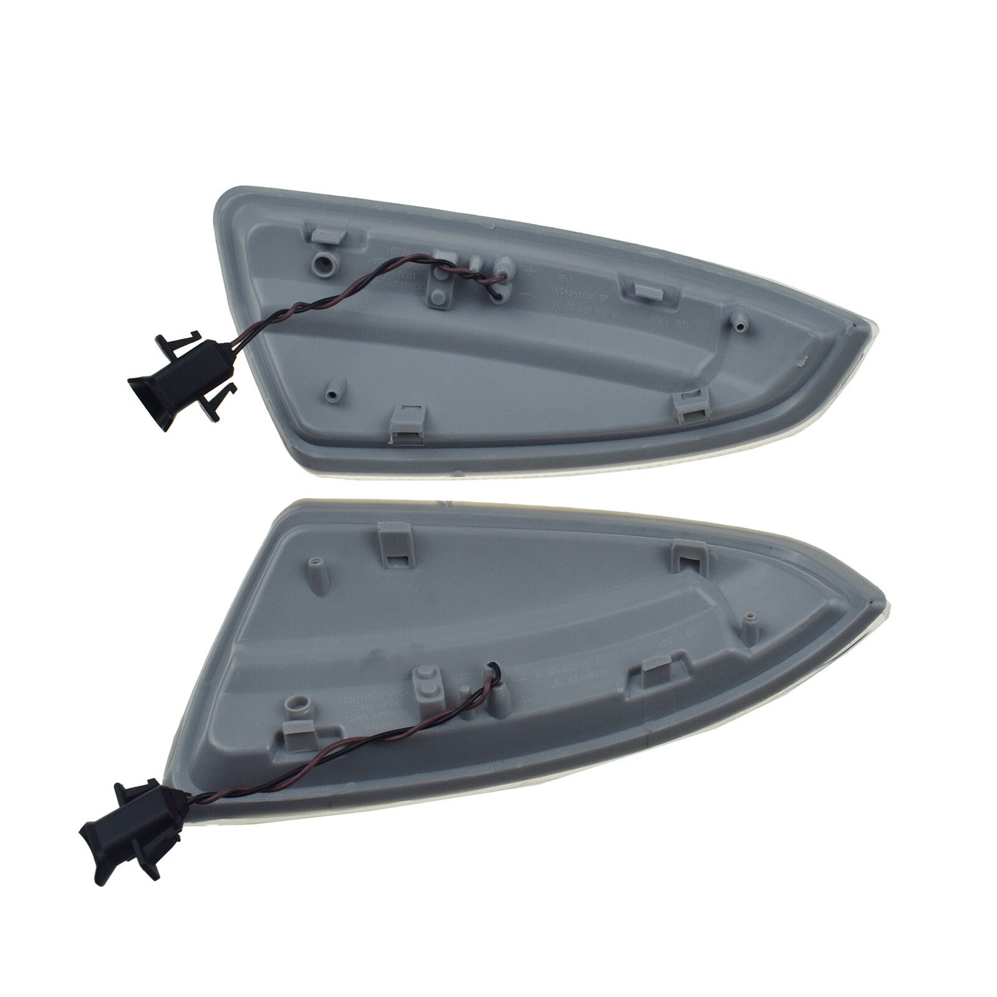 LED turn signals for left and right mirrors are suitable for Mercedes-Benz C250, C300, C350, C63, and AMG.
