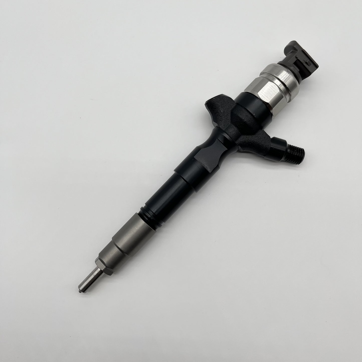 New 23670-30300 Diesel Fuel Injector 23670-0L010 for Toyota HILUX VIGO 2KD Hiace
