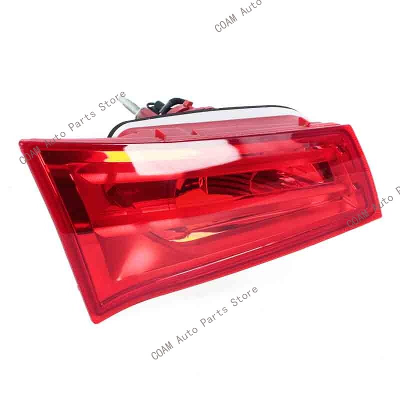 The right-side inner taillight cover brake is suitable for Citroën C4L II 2013-2015 models.