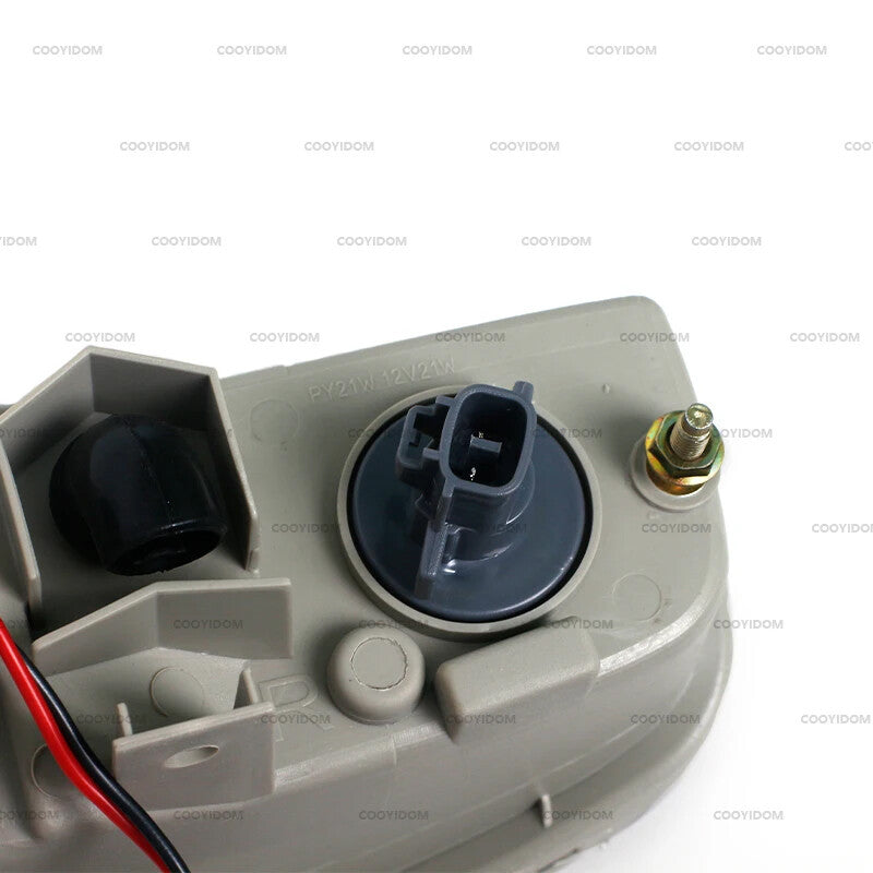 1. Dual front bumper fog lights and driving lights with Blub design for Lexus LX470 (1998-2007)