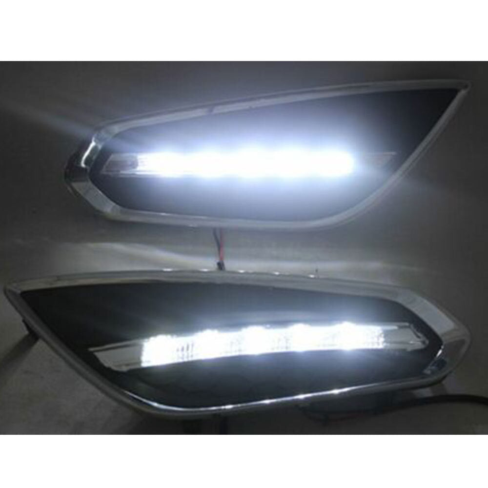 A pair of fog lights and daytime running lights for Volvo S60 T5, 09-13.