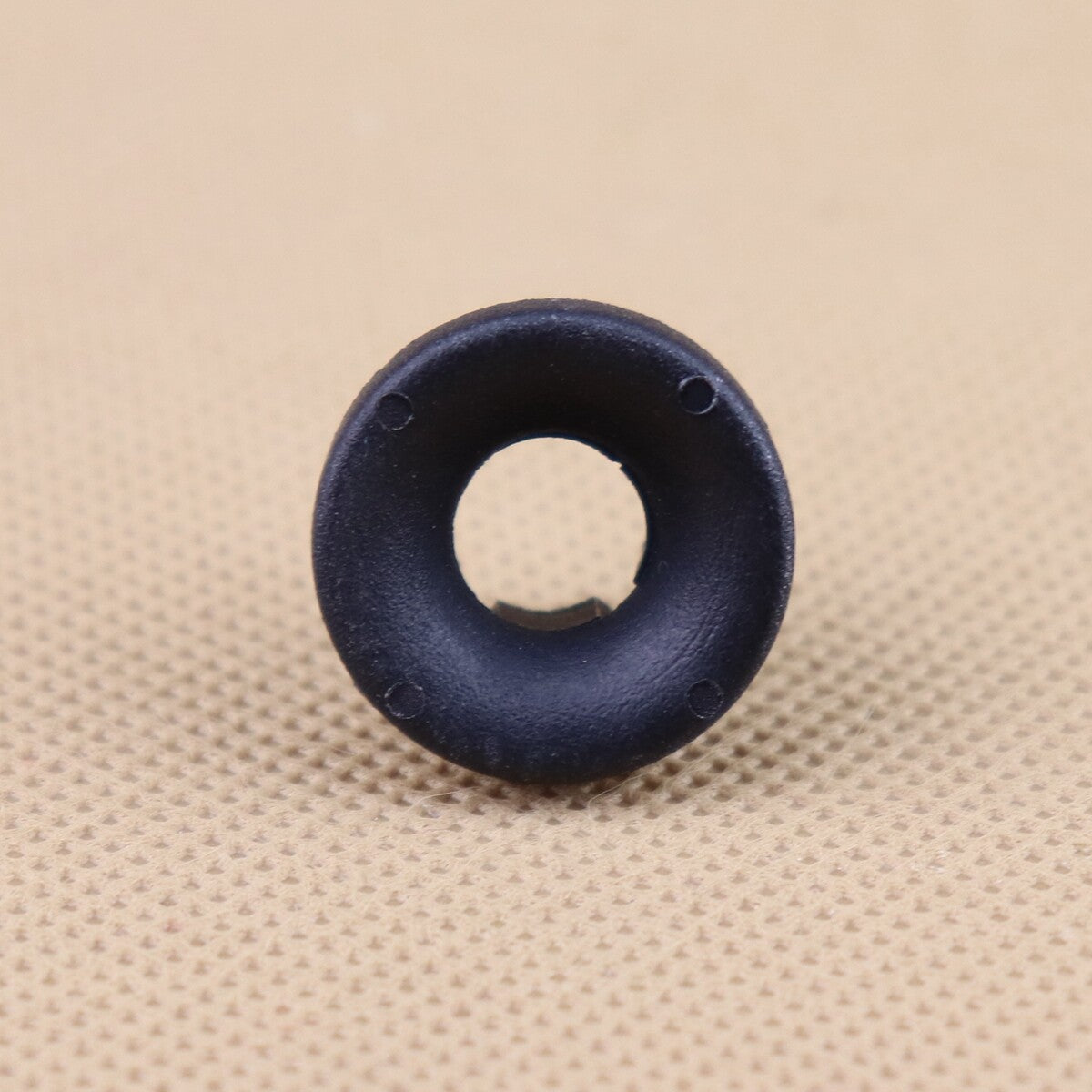 Suitable for NISSAN Skyline GTR GTST GTS-4 range hood support rod cable ring 65512R3000