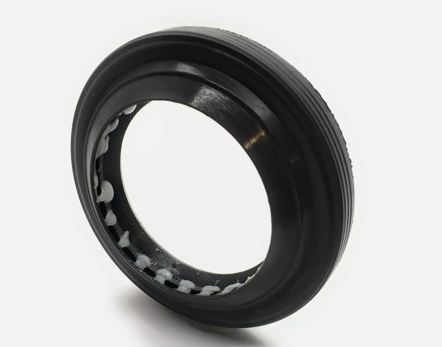 Rear Axle Seal Dana 44 Fits Many for Jeep  for Nissan 43252-7S200 Pair