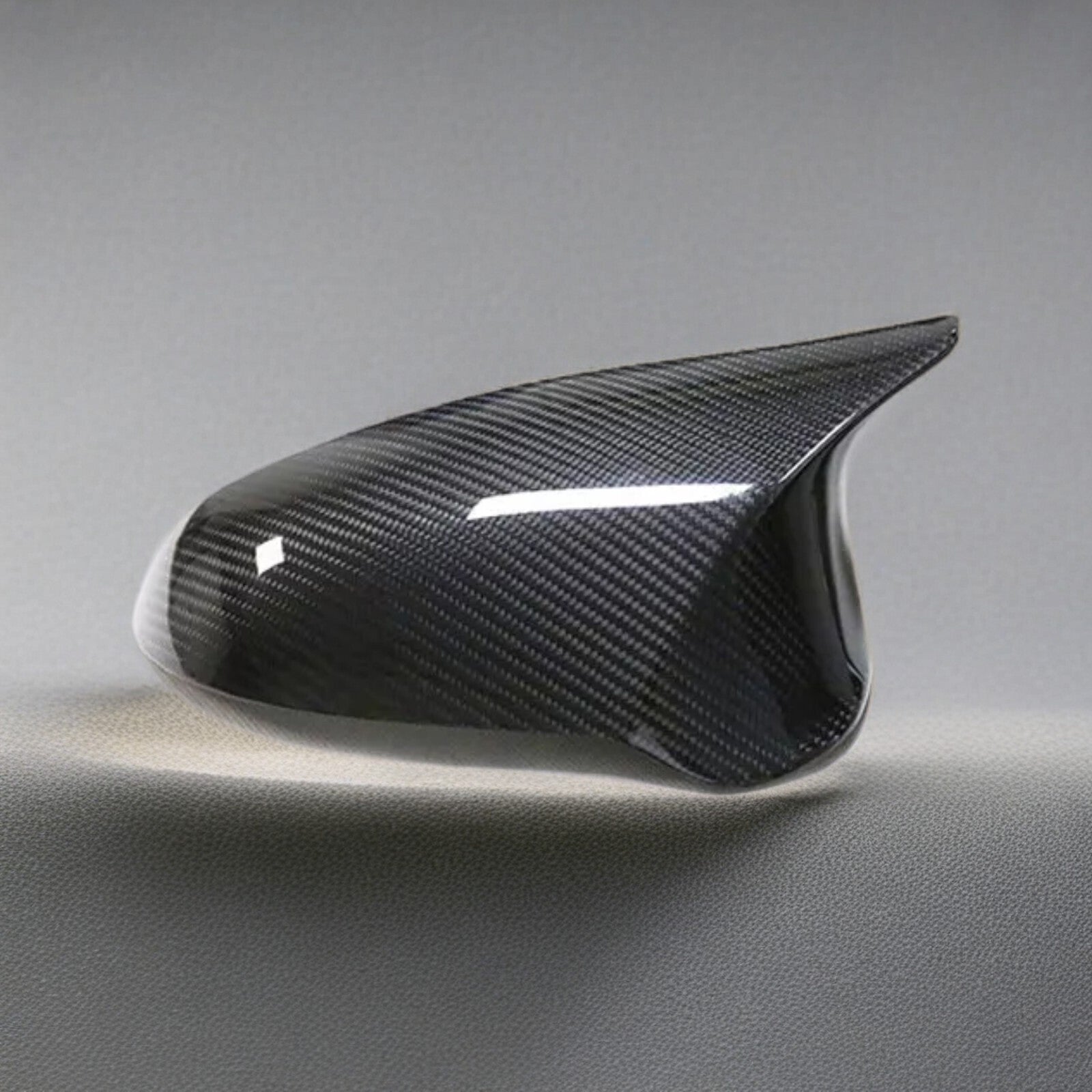 Carbon fiber side mirror cover replacement parts for 2015-2019 for BMW F80 M3 F82 F83 M4.