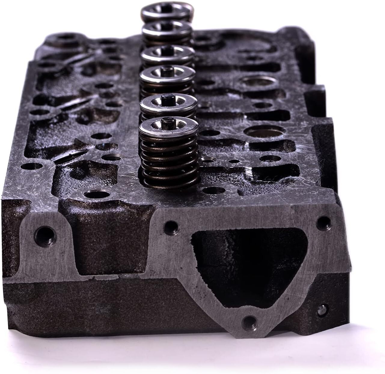 D722 Complete Cylinder Head Assembly for Kubota D722 Engine B7300HSD Tractor