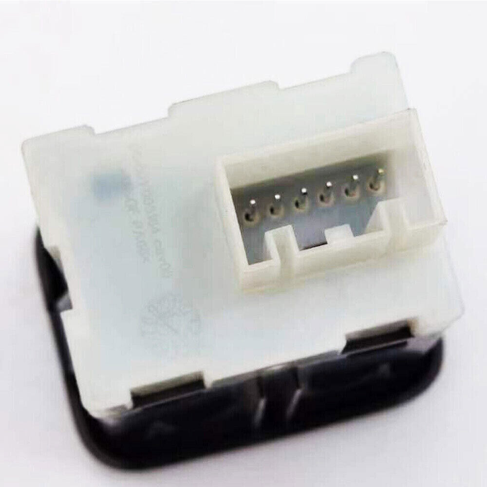 1 piece 13539082 USB interface socket with jack 13598459, suitable for Chevrolet for Cadillac for GMC , new.