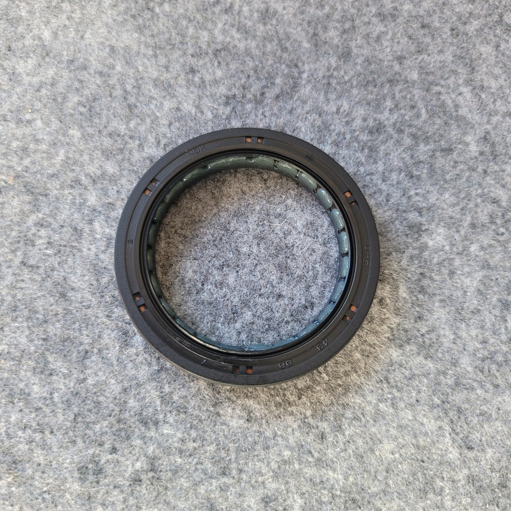 Oil Seal for Honda 2013-2016 for Honda