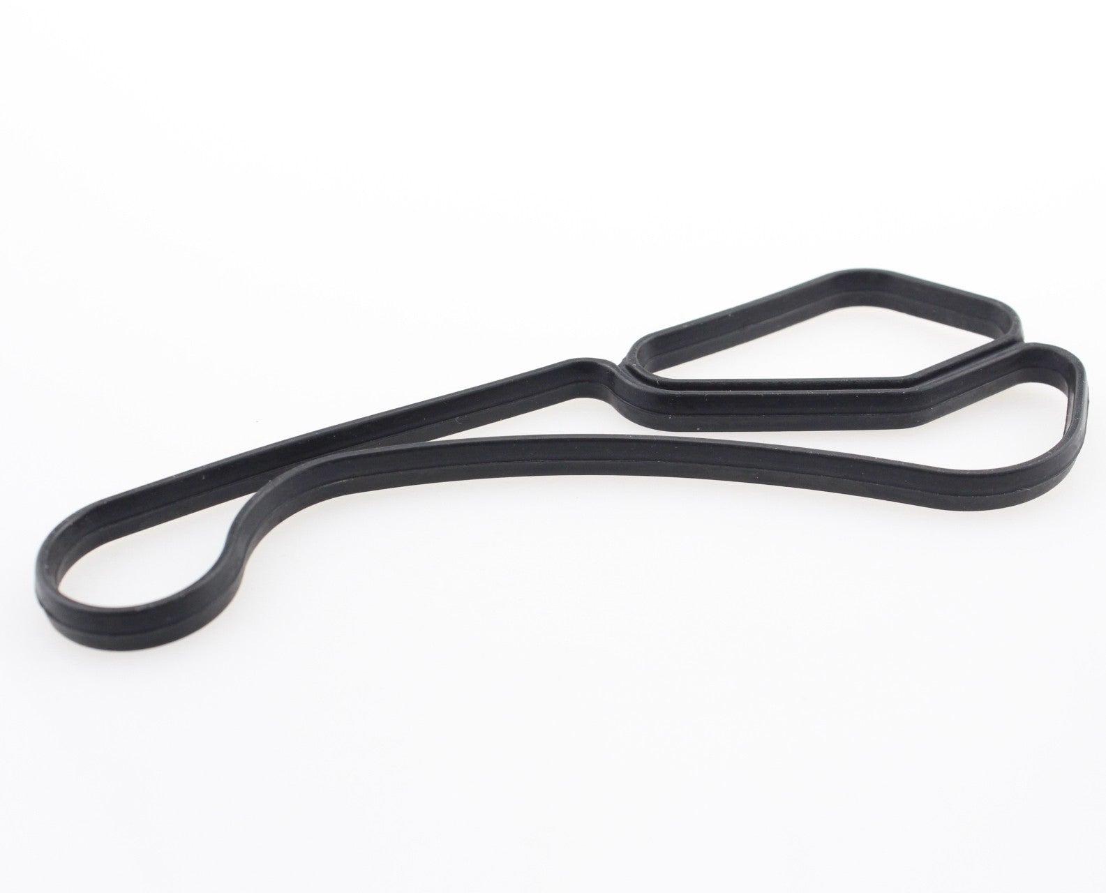 oil cooler gasket for BMW E60, E61, E70, E71, E82, E90 engines, model number 11427525335. new.
