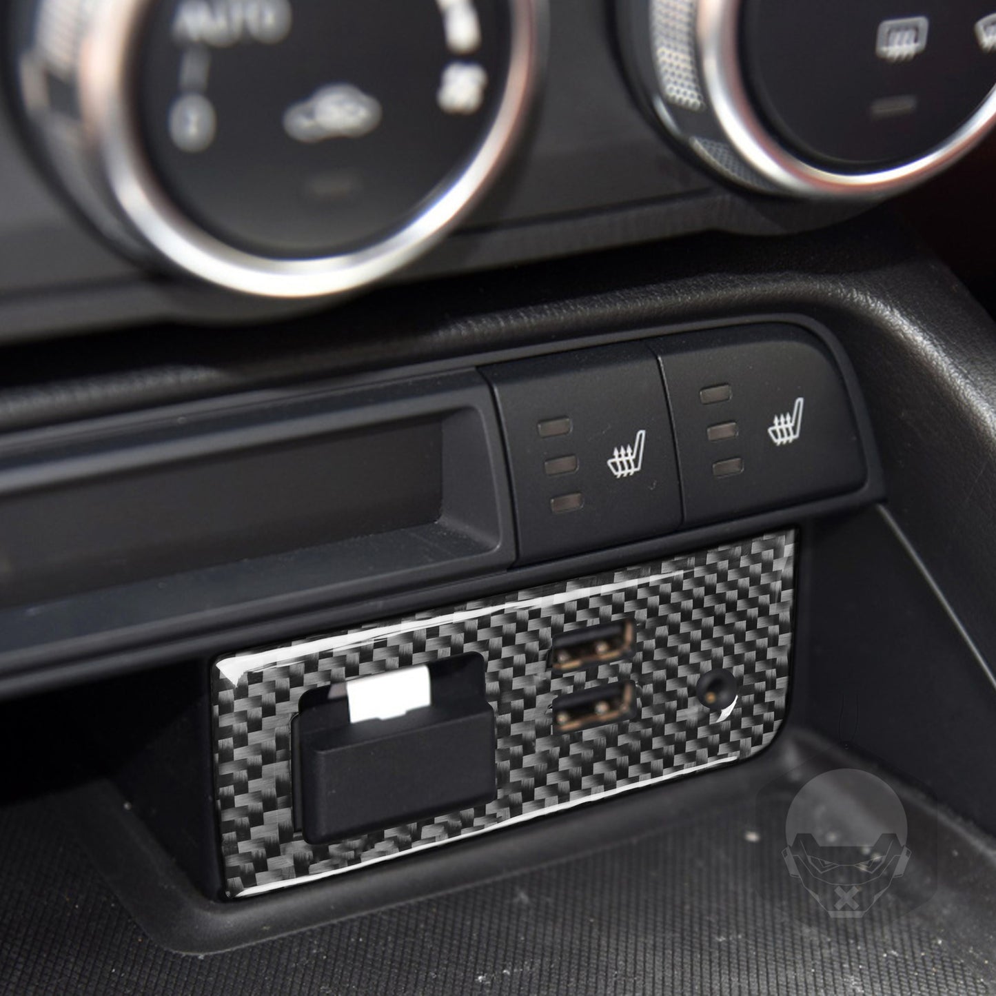 Carbon Fiber Interior USB Socker Panel Trim Cover for Mazda MX-5 Miata 2016-2020