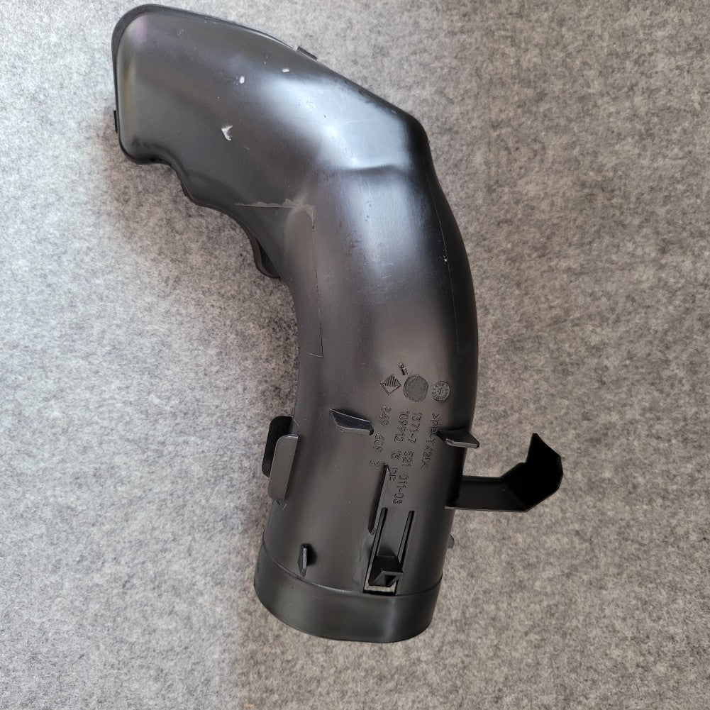 Air Intake Duct Tube for BMW 5 Series 04-07