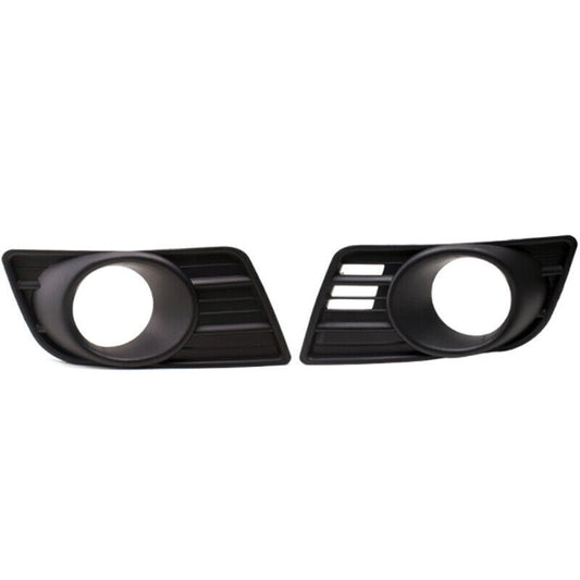 Front fog light bezel trim covers for Suzuki for Swift 2007, 2008, 2009, and 2010 models.