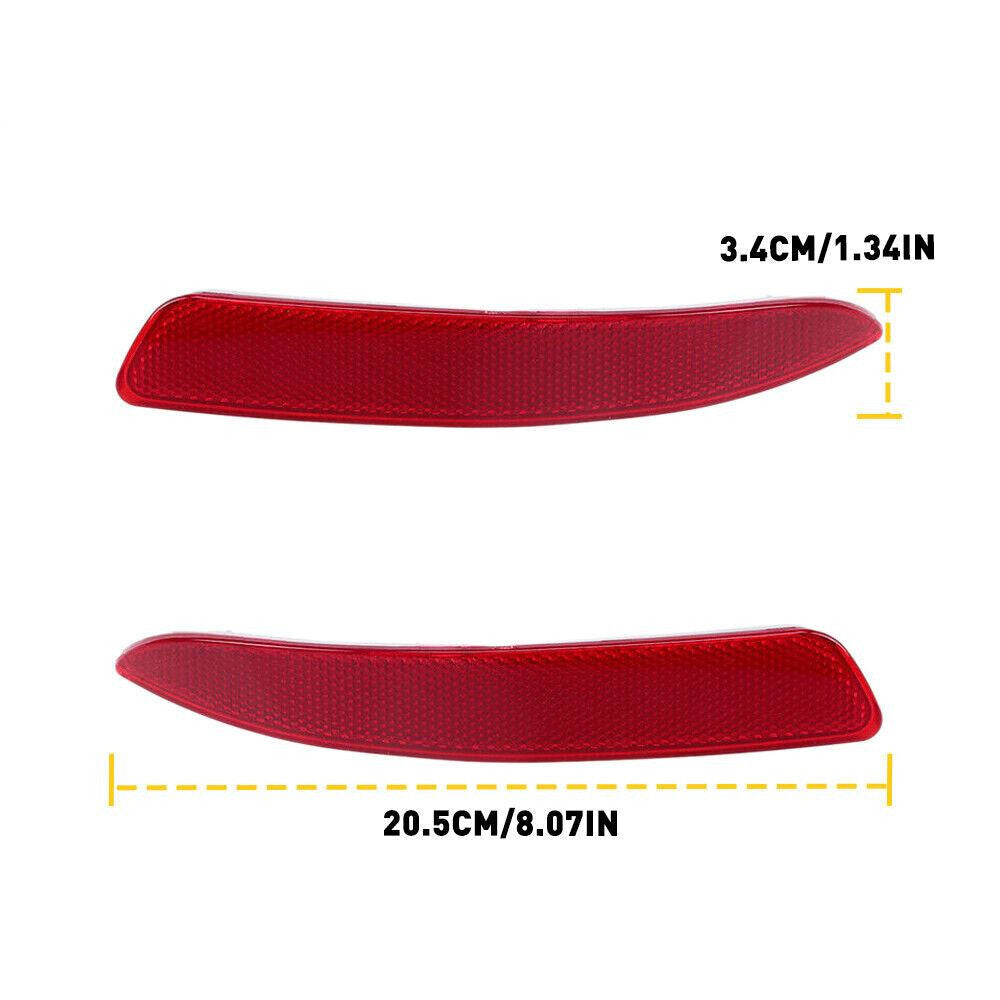 Rear bumper reflector light (right side, 63217158950) is suitable for BMW X5 E70 xDrive35i xDrive50i.