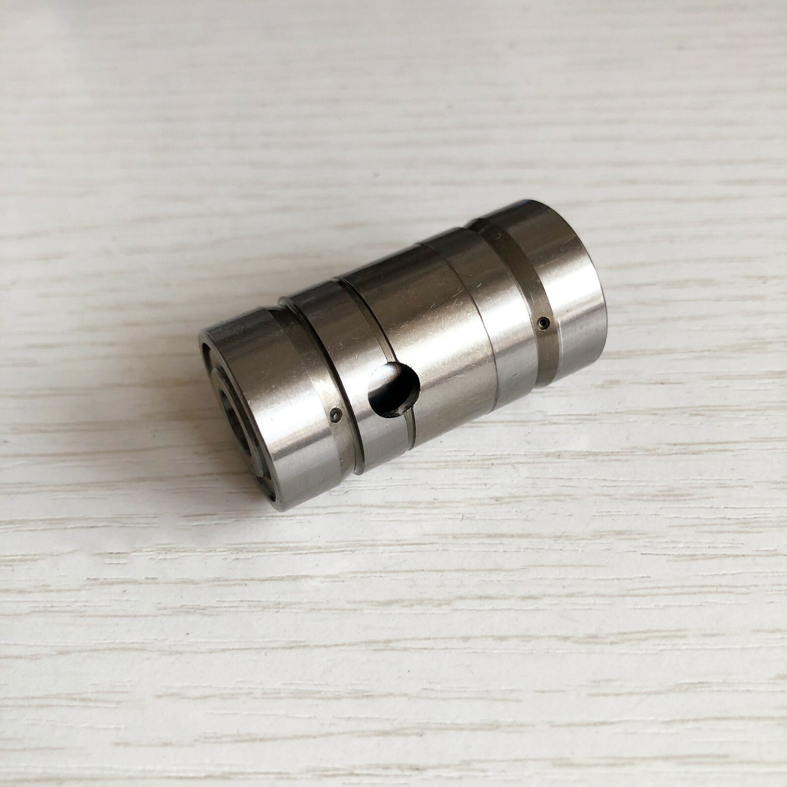 G25-550 and G25-660 ball bearings are suitable for turbochargers.