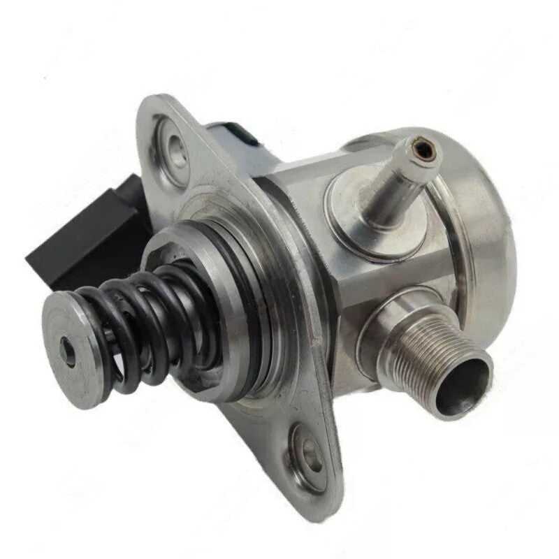 High-pressure fuel pump A2600700000 is suitable for Mercedes-Benz W247, B220, B250, CLA35, and AMG models.