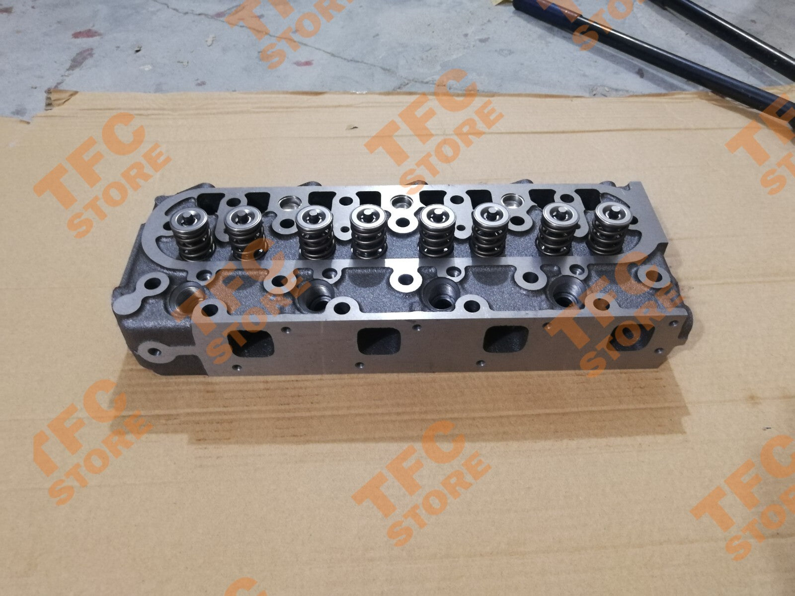 V1505 Cylinder Head for Kubota Engine Repair Parts
