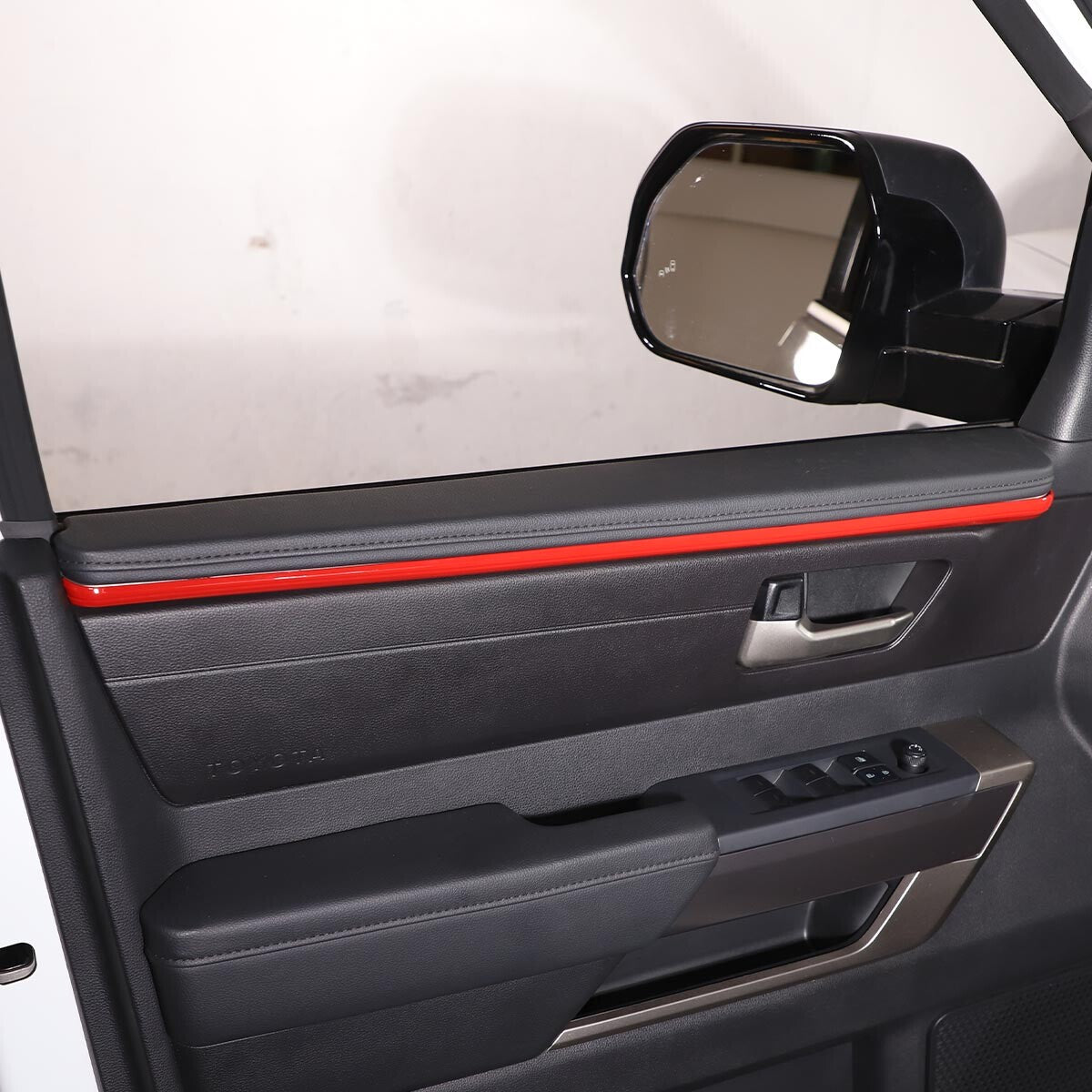 Internal centrally controlled gear shift storage box tray suitable for Toyota Tundra 2007 - 2013