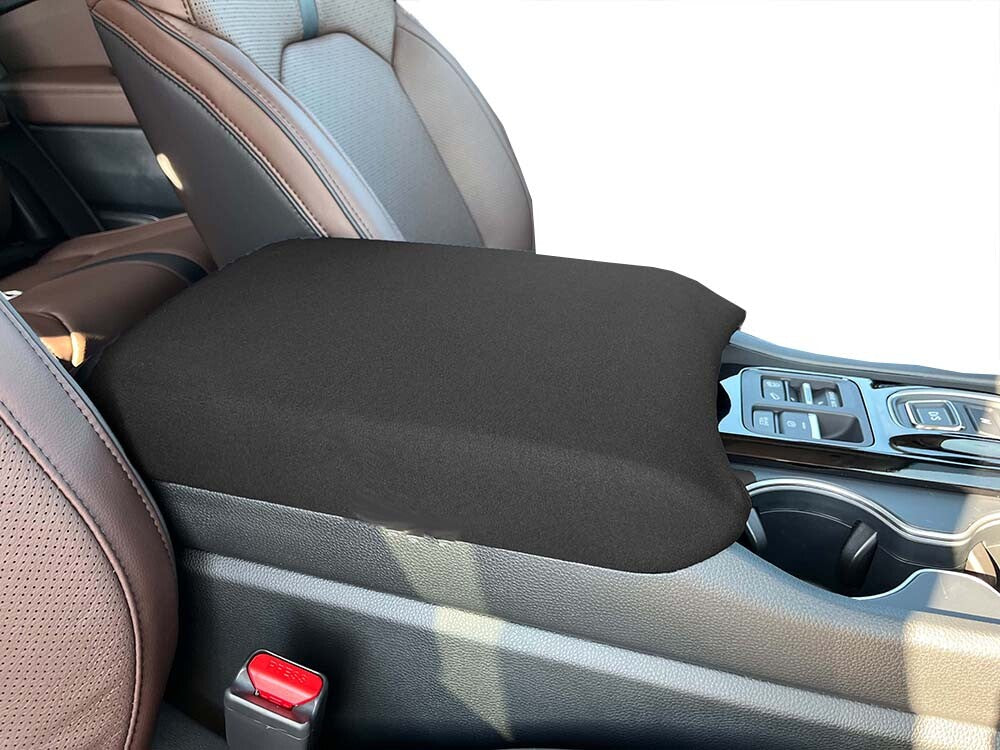 JERBOR for Honda Pilot 2023-2024: Center console armrest cover in black leather.
