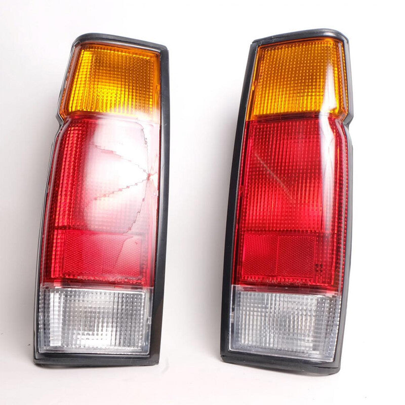 Pair taillight for Nissan Hardbody D21 Pickup 1986 1987-1997 B6550-25G60