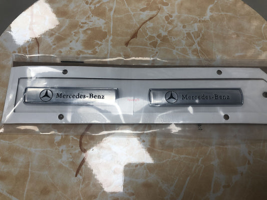 2pcs for Mercedes-Benz Car Emblem Badge Sticker Side Skirts Badge Logo
