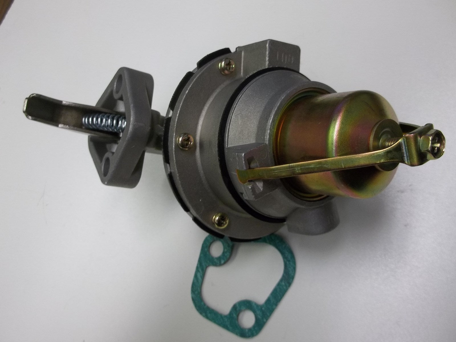 Mercruiser 4 Cyl 3.7 3.0 Fuel Pump 861676A1 3854858 77115 for Volvo Penta Mechanical