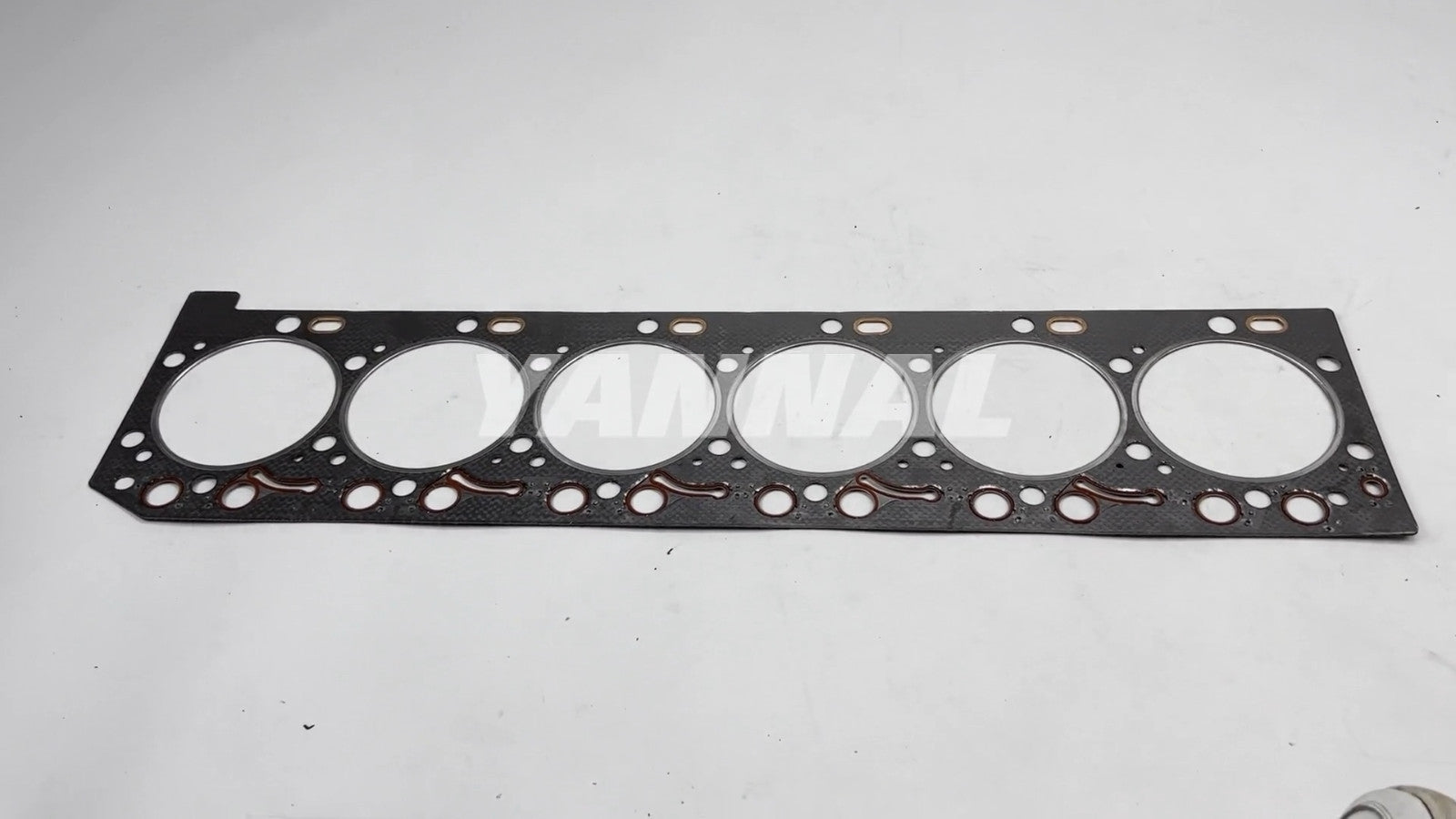 QSL8.9 head gaskets are suitable for diesel engine parts.