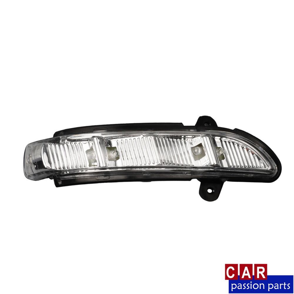 The passenger-side right-hand mirror turn signal is applicable to for Mercedes-Benz E320 and E350. (07-09)