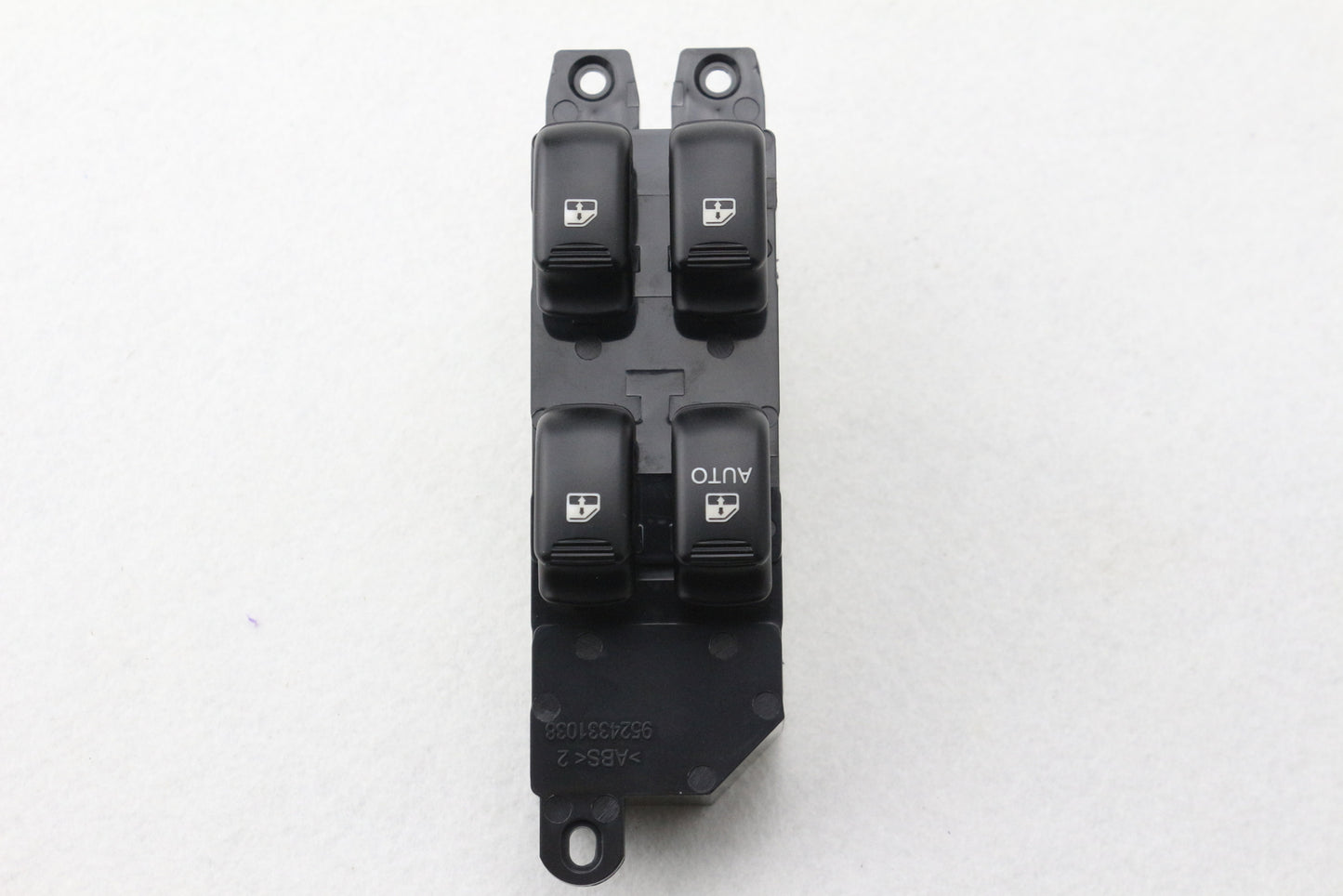 1Pc Front Left Master Power Window Switch 93570-26100 for Hyundai Santa Fe 01-06