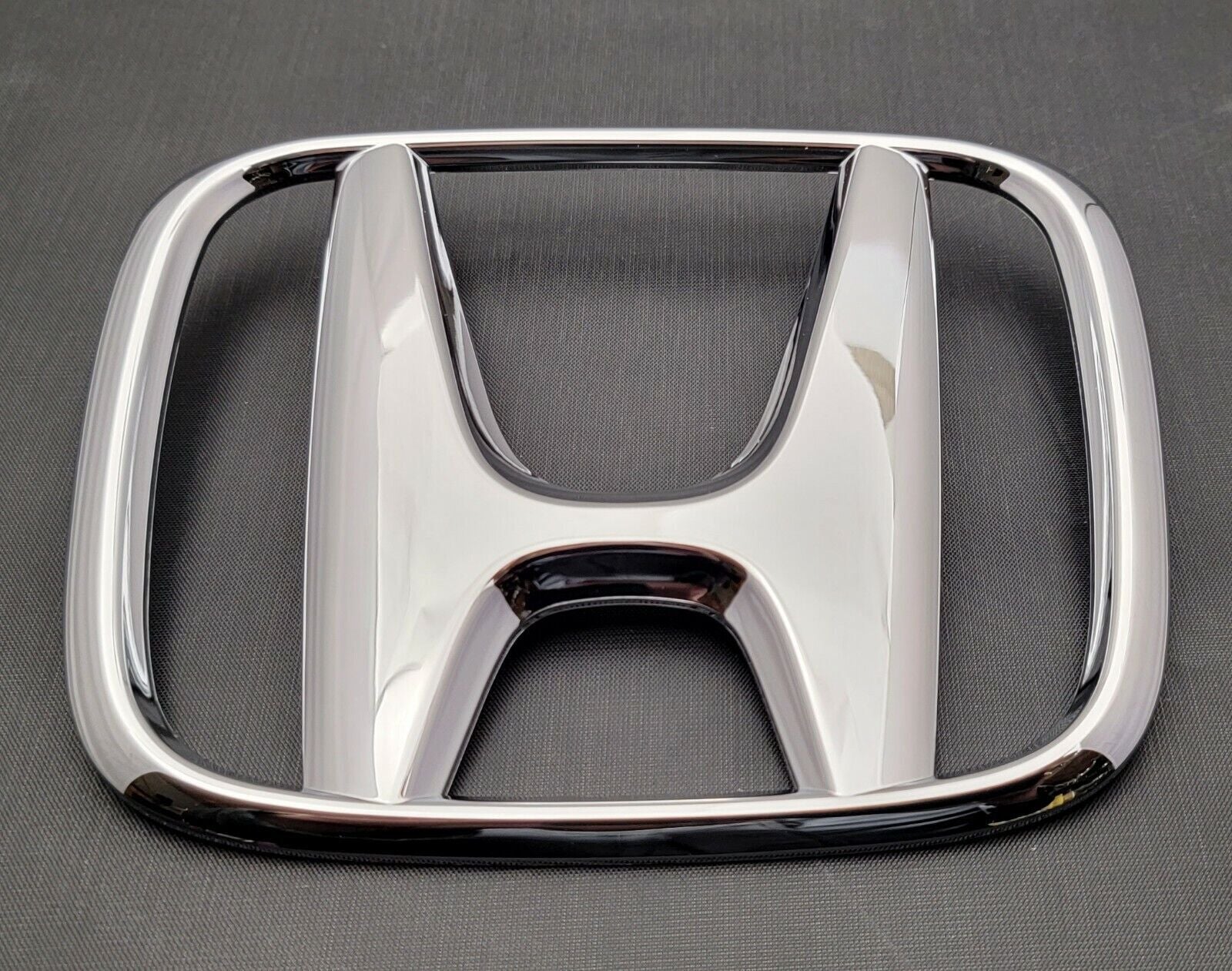 for Honda CRV 2012 - 2021 Accord 18-21 Pilot 16-18 Crosstour 13-15 Front Badge Logo