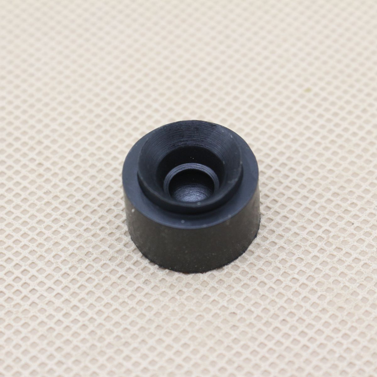 Engine hood mounting rubber cable ring bumper 18 mm suitable for Audi for VW for Skoda 07C103226B