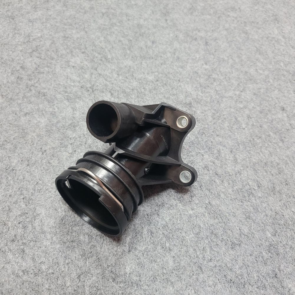 Water Pump Coolant Inlet for Mercedes-Benz C205 17-23