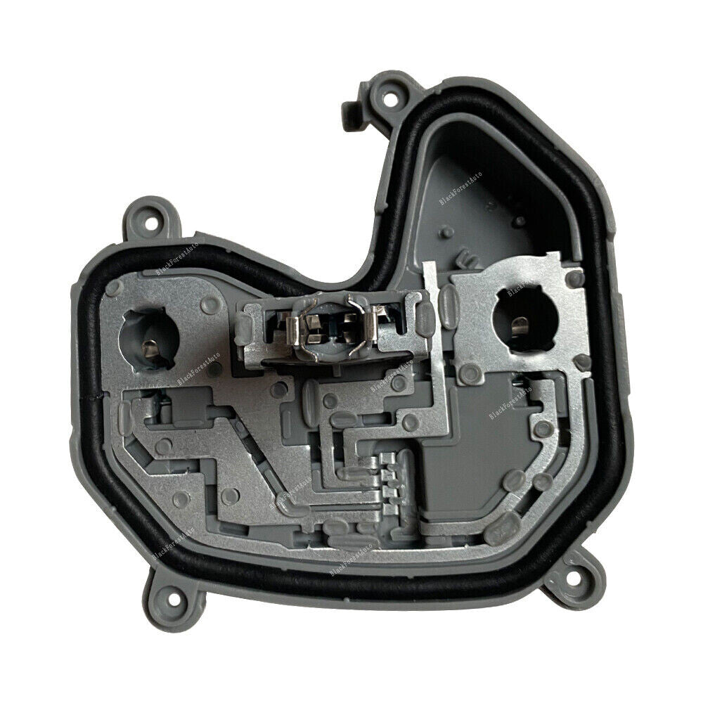 Fit For 15 16 17 for Jeep Renegade Rear Tail Lamp Holder Bracket+Plug Left Side