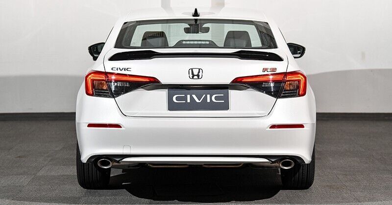 The for CIVIC FE CARBON V Red logo embroidered badge is applicable to the rear of the for Honda for CIVIC FE 2021-2022.