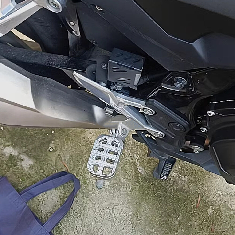 CNC Footrest Foot Peg Enlarged Riders Foot Rests Extender Pedal For CFMOTO 800MT