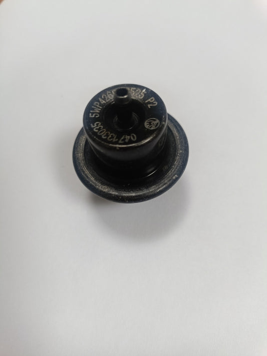 Genuine Pressure Regulator 047133035