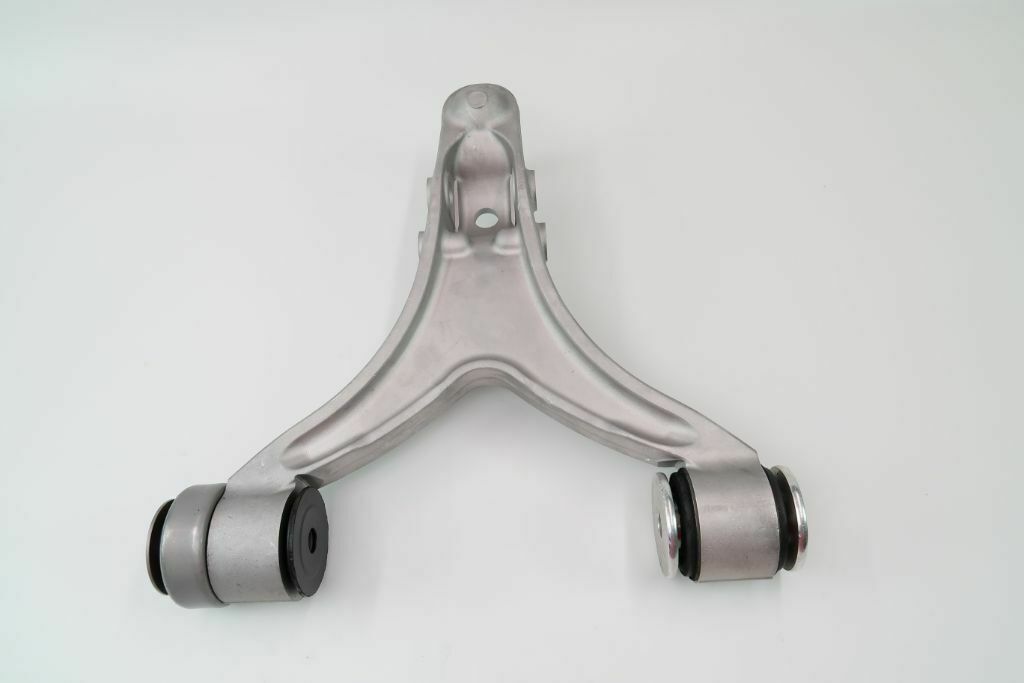 2 front lower control arms for Maserati Quattroporte GranTurismo M139 2004 - 2008