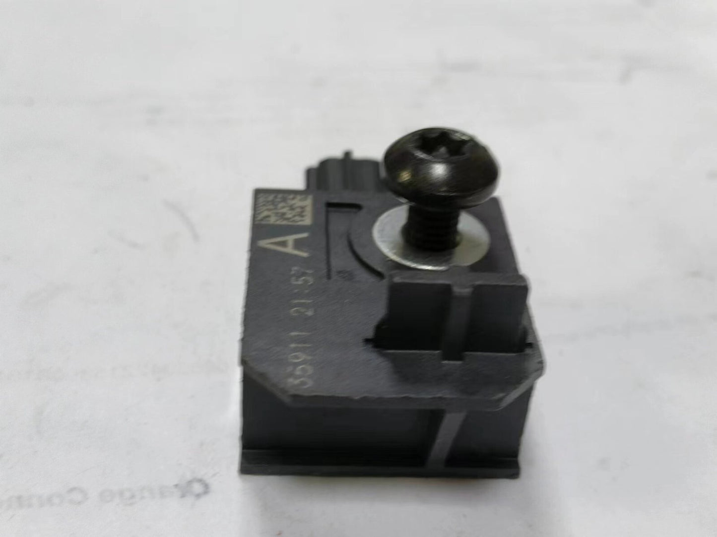 The new left-side impact collision sensor is suitable for the GimChill Acadia, for Buick Enclave, and for Chevrolet 13574936.