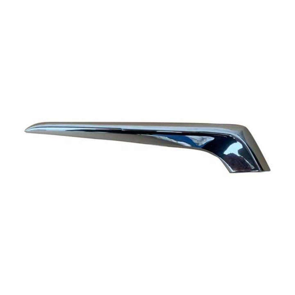 Front Part Fog Light Bezel Grille Cover for Chevy Malibu 2016-18