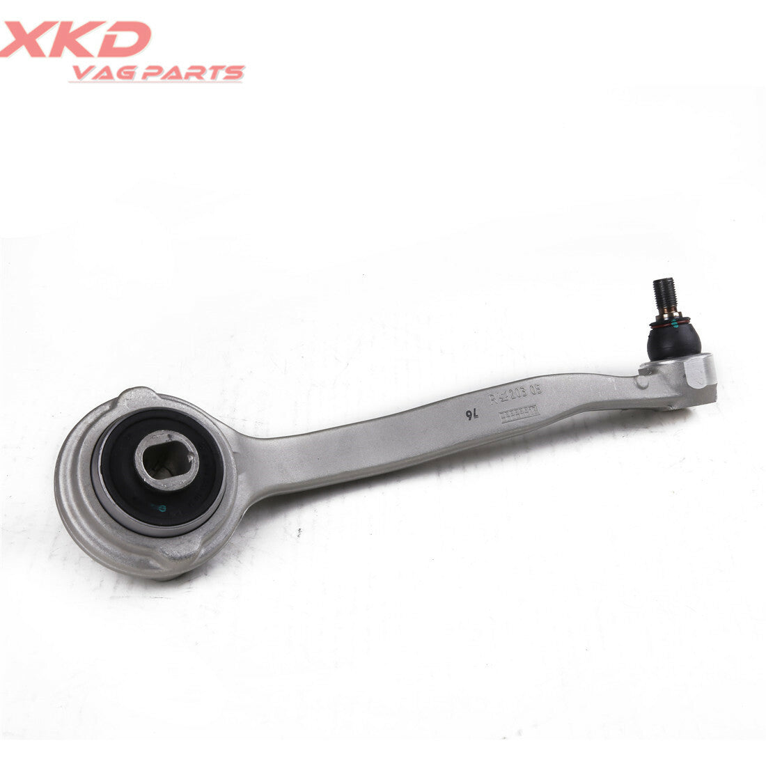 The upper right suspension control arm is suitable for Mercedes-Benz C180, C200, and C230.