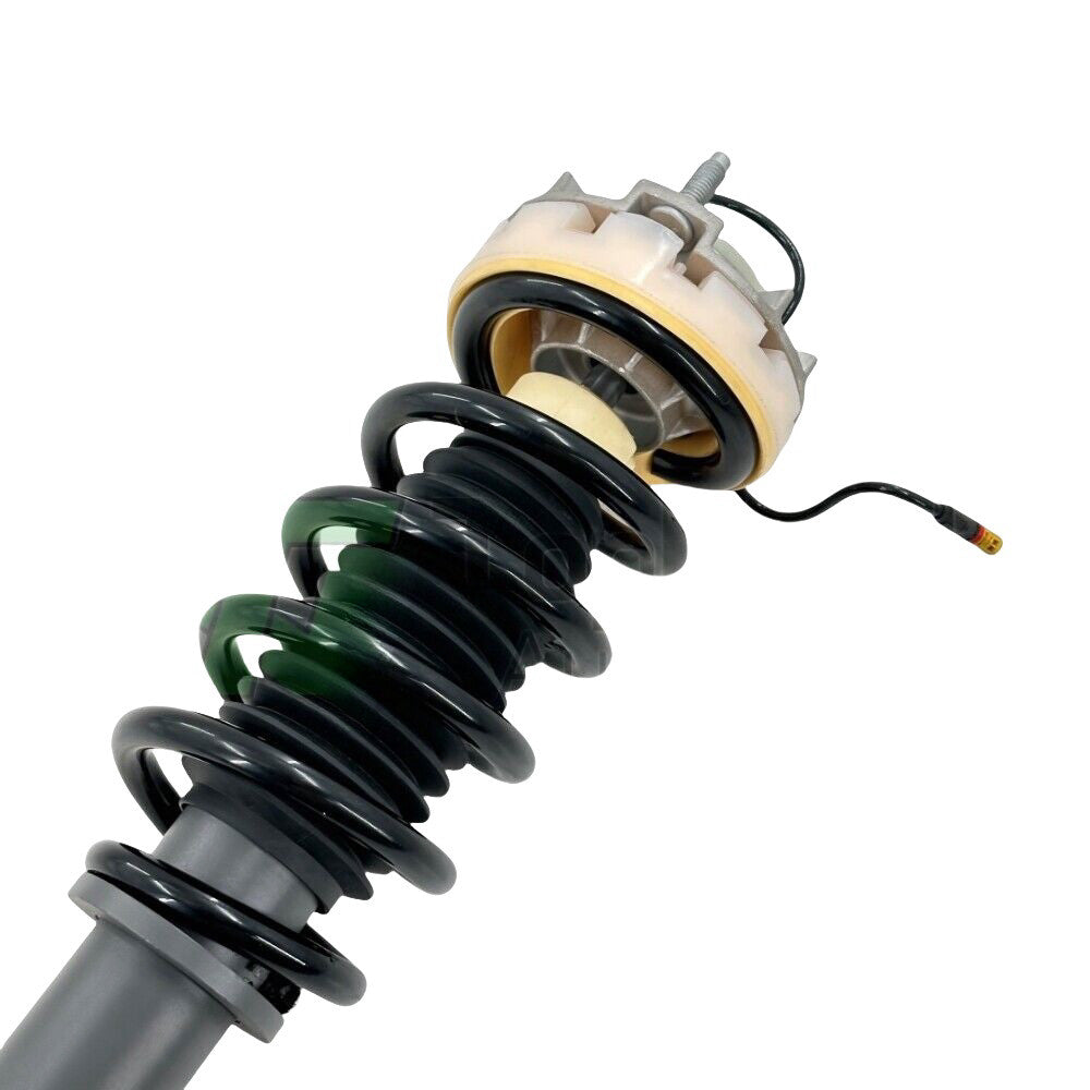Two rear left shock absorber struts are suitable for BMW 3 Series and 4 Series F30, F31, 330i, 335i, 428i, and 430i.