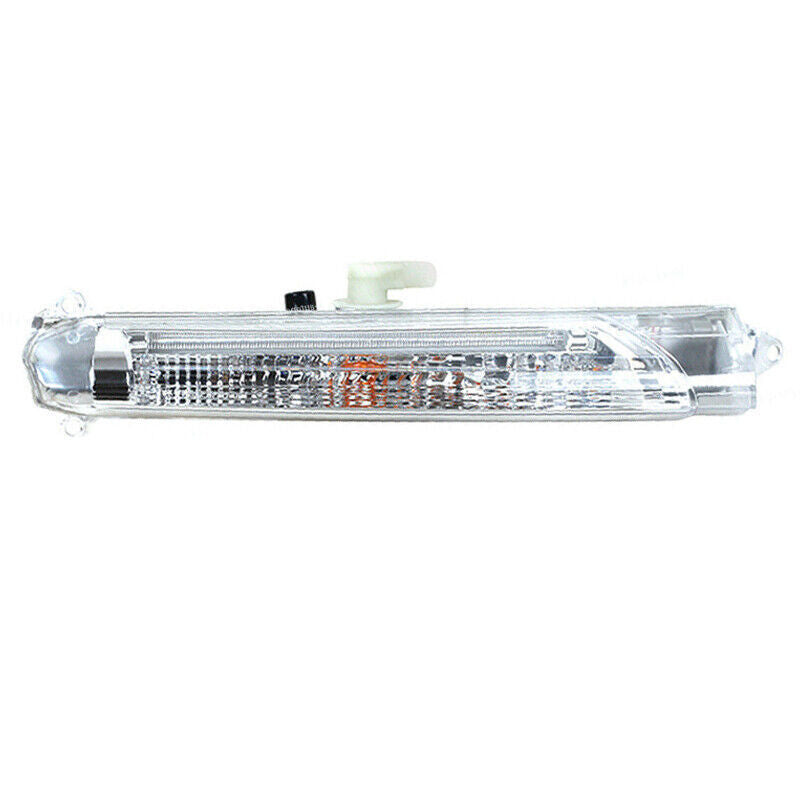 Right Side Front Fog Light Turn Signal Lamp for Porsche for Cayenne Turbo 2008-2010