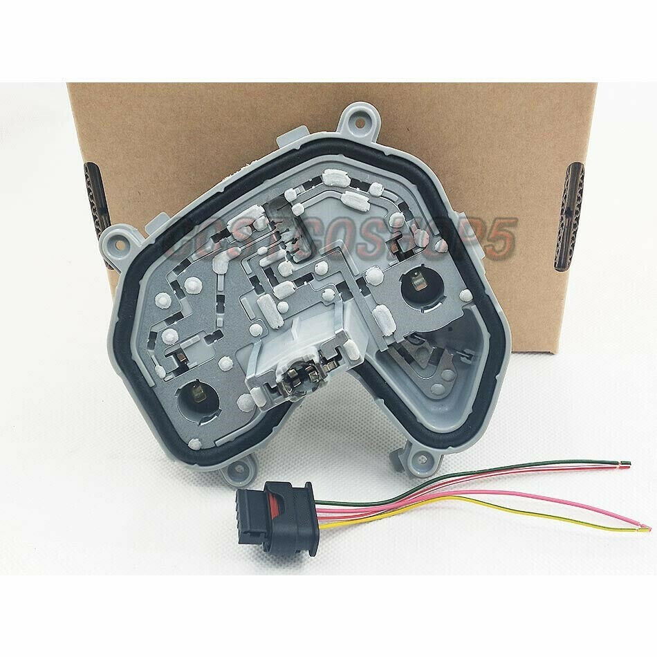 For 15-17 for Jeep Renegade Rear Passenger Tail Lamp Holder Bracket+Plug, Right Side