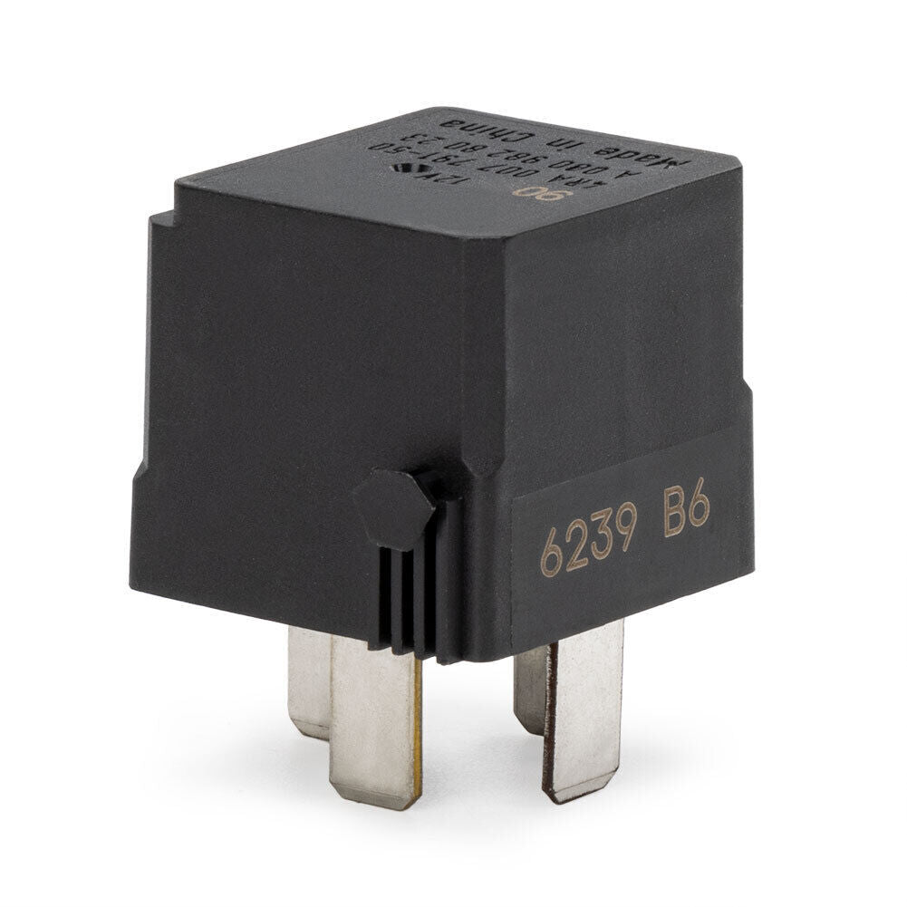 Fuel Pump Relay A0009828023 for Mercedes AMG E300 for Porsche 928 C230 CL500 for Saab