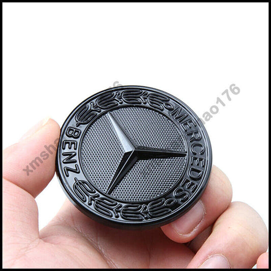 AMG front grille badge, glossy black, flat laurel wreath badge, W205 W213